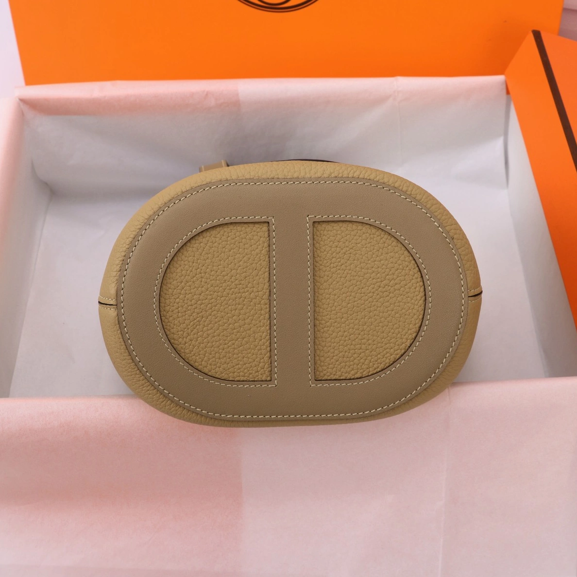 Durable 9470 Hermes AAA Quality Handbags In Silver For Women - Image 5