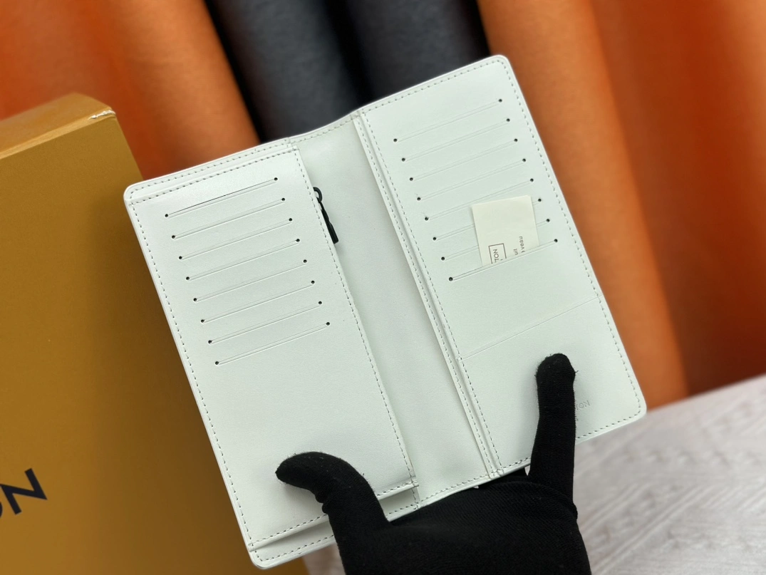 Durable 9644 Louis Vuitton LV Card Case - Image 7