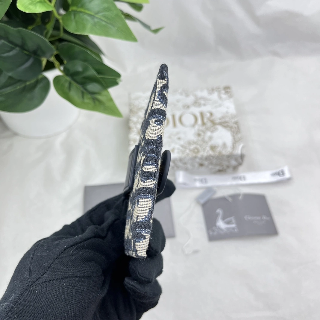 EasyMatch 3365 Christian Dior AAA Quality Card Case For Unisex - Image 4