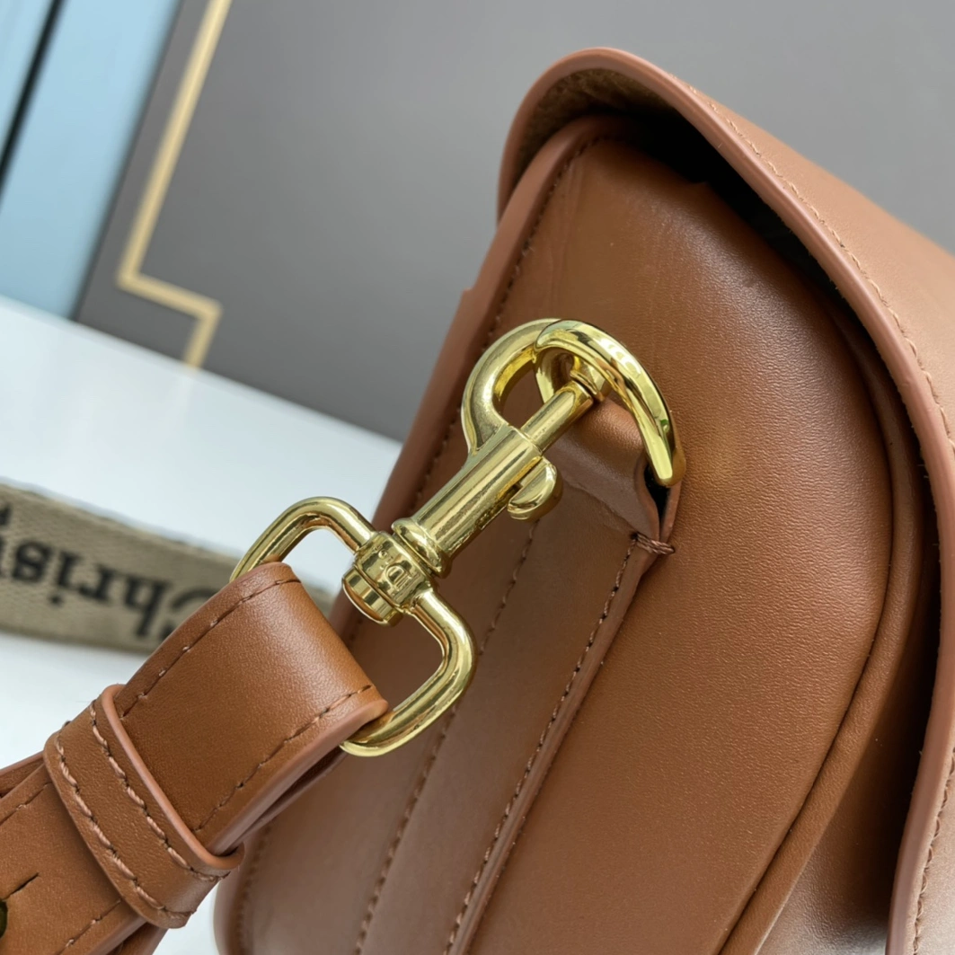 Efficient 7897 Christian Dior AAA Quality Messenger Bags For Women - Image 6