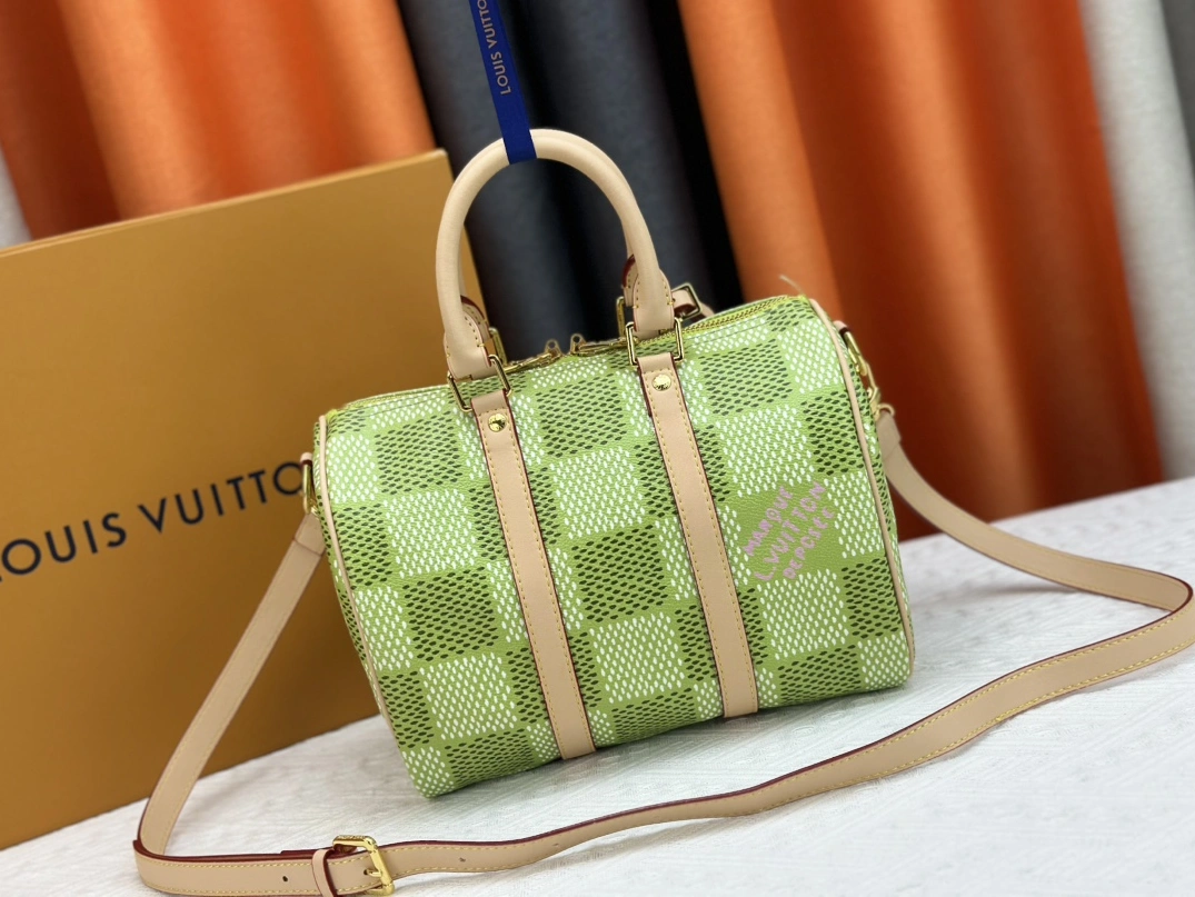 Efficient 8555 Louis Vuitton AAA Quality Handbags For Women - Image 4