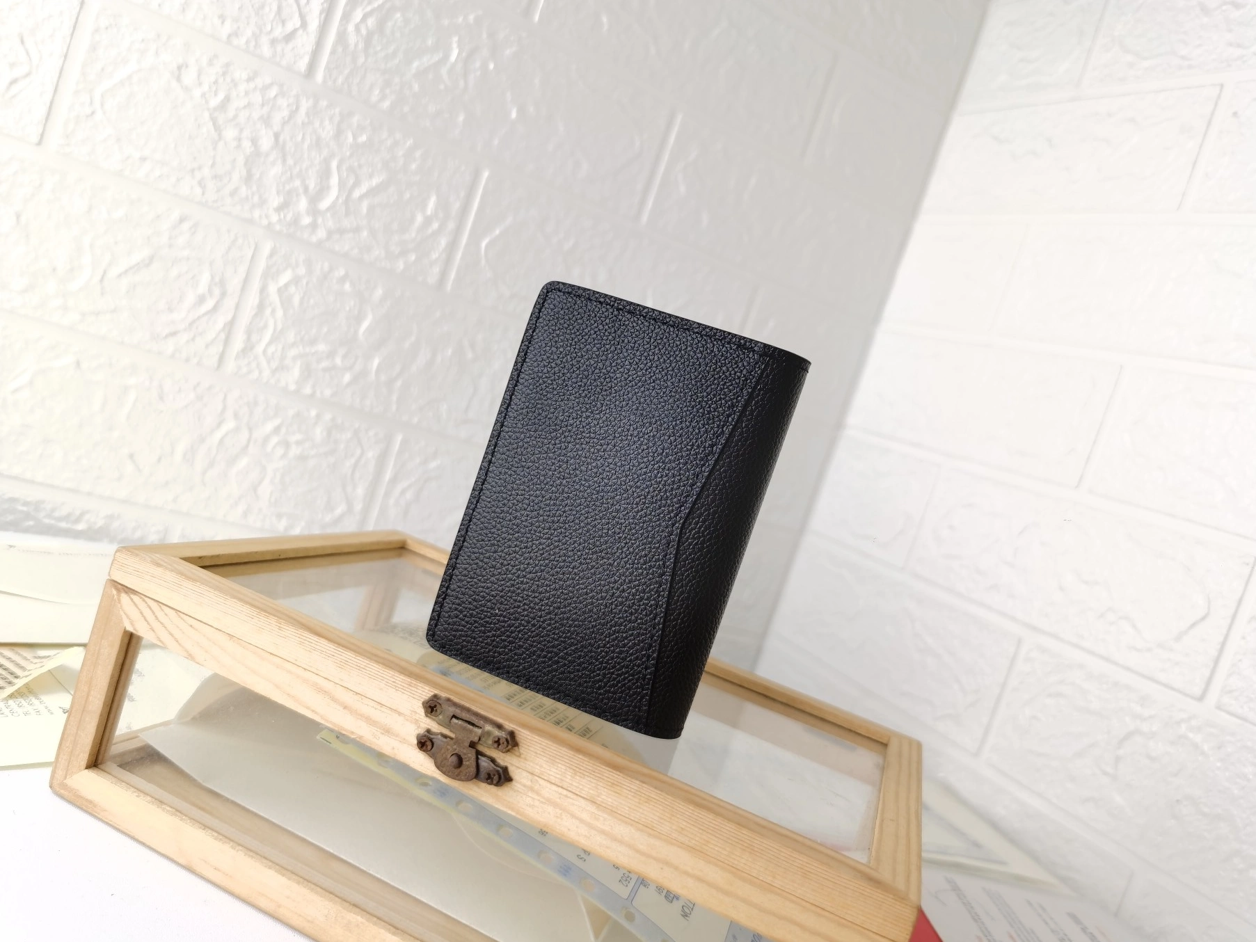 Efficient 9841 Louis Vuitton LV Card Case For Unisex