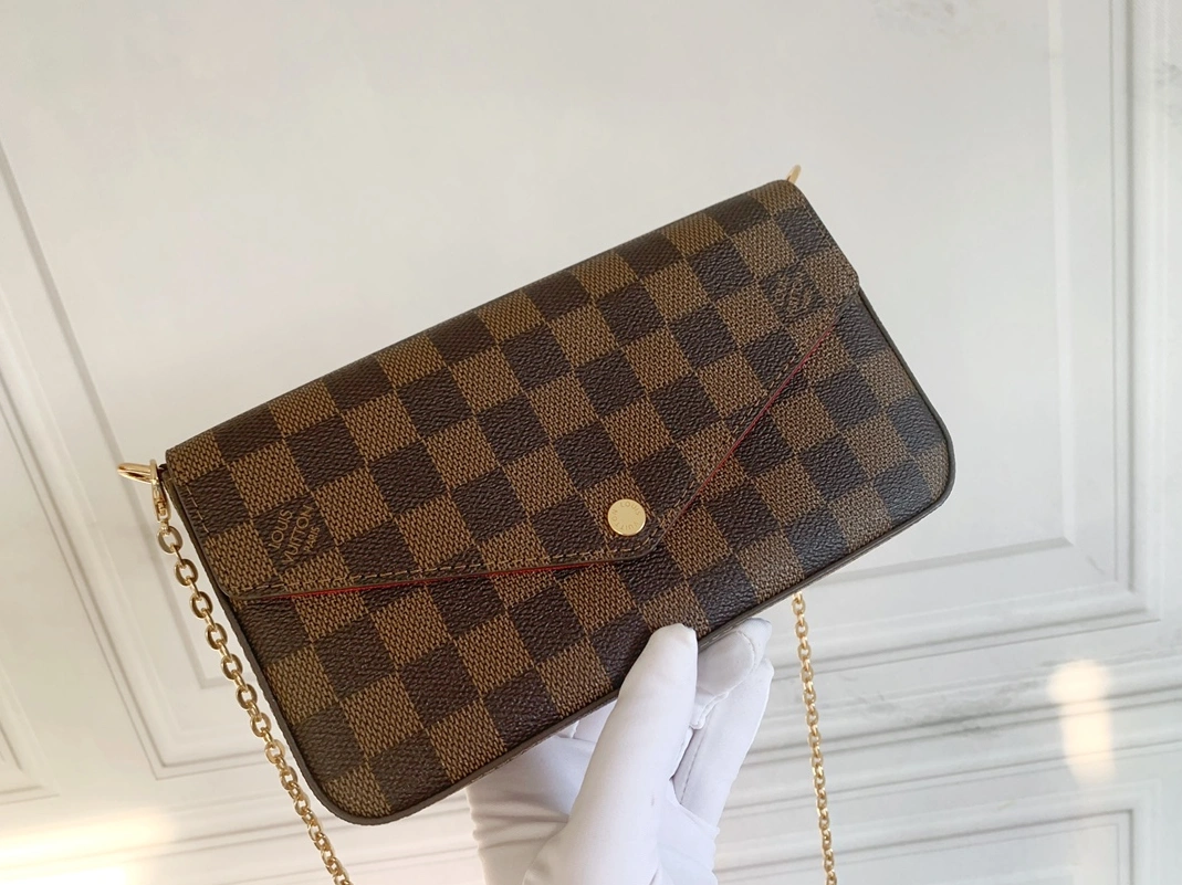 Elegant 332 Louis Vuitton LV Wallets For Women - Image 3