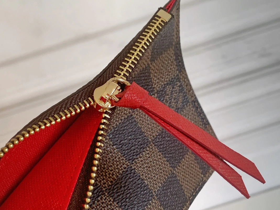 Elegant 332 Louis Vuitton LV Wallets For Women - Image 6