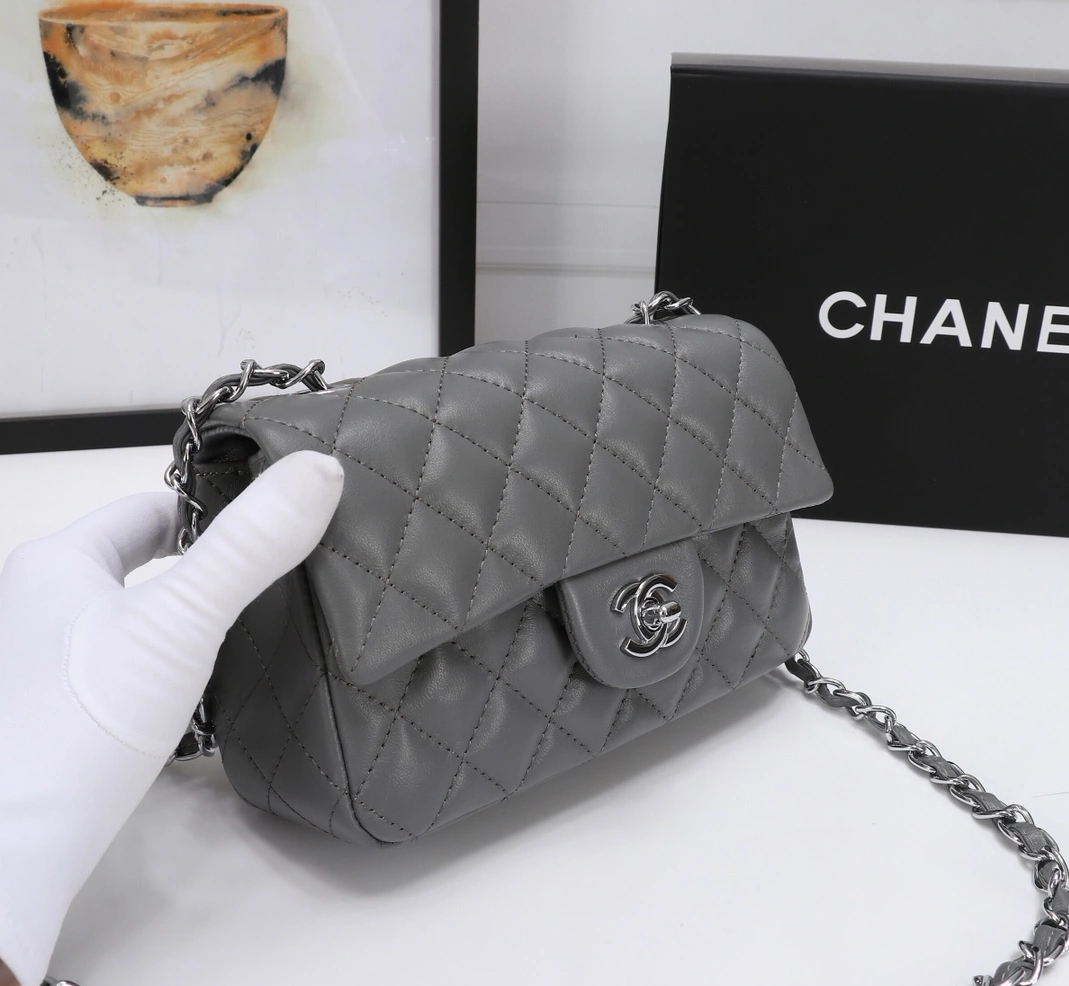 Fashionable 5130 Chanel AAA Quality Messenger Bags For Women