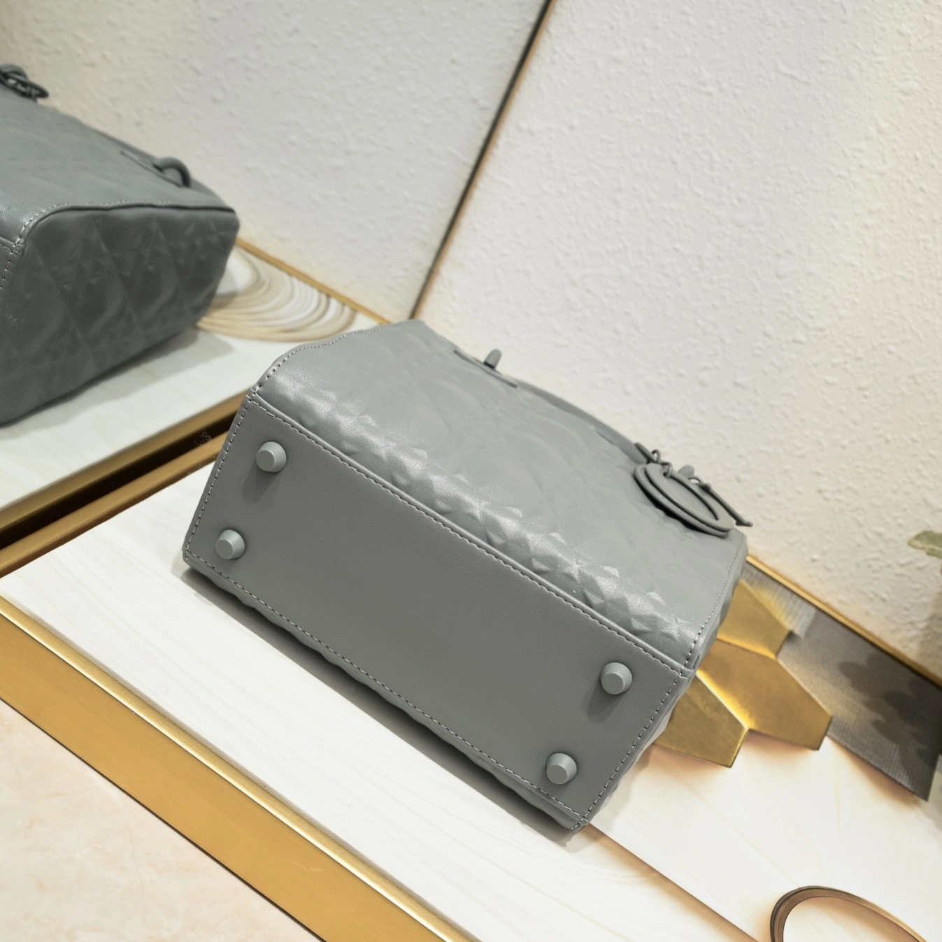 Fashionable 5449 Christian Dior AAA Quality Handbags For Women - Image 4