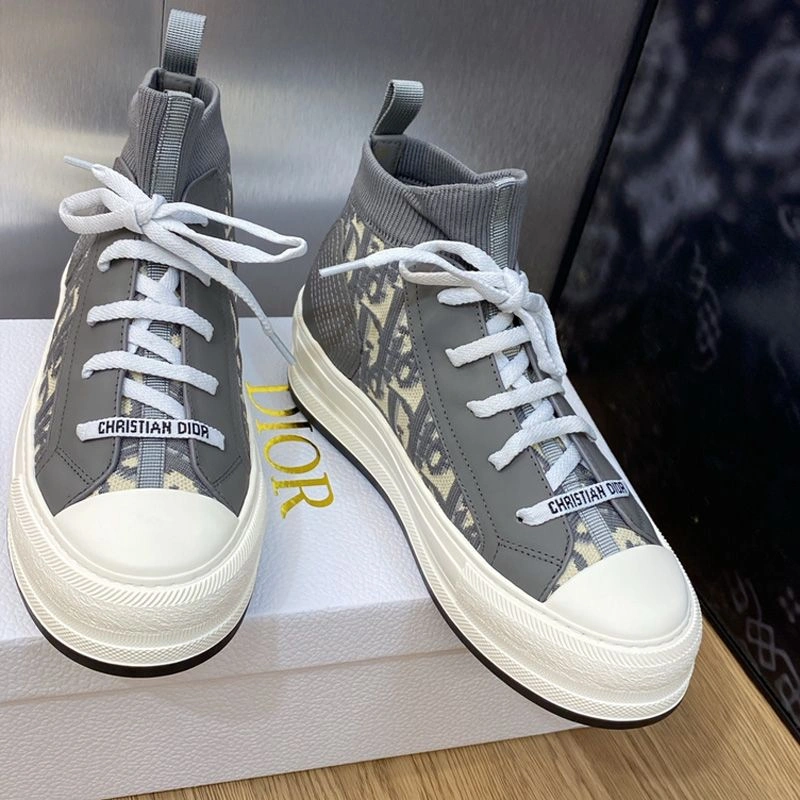 Fashionable 5976 Walk'n'Dior Platform Sneakers Unisex Oblique Motif Technical Mesh and Calfskin Grey - Image 3