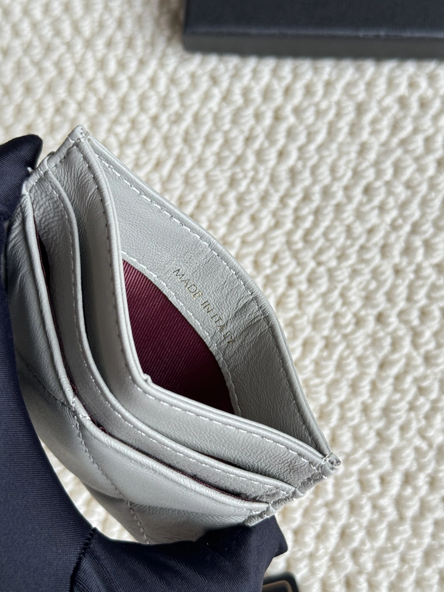 Flexible 8470 Chanel Card Case - Image 6