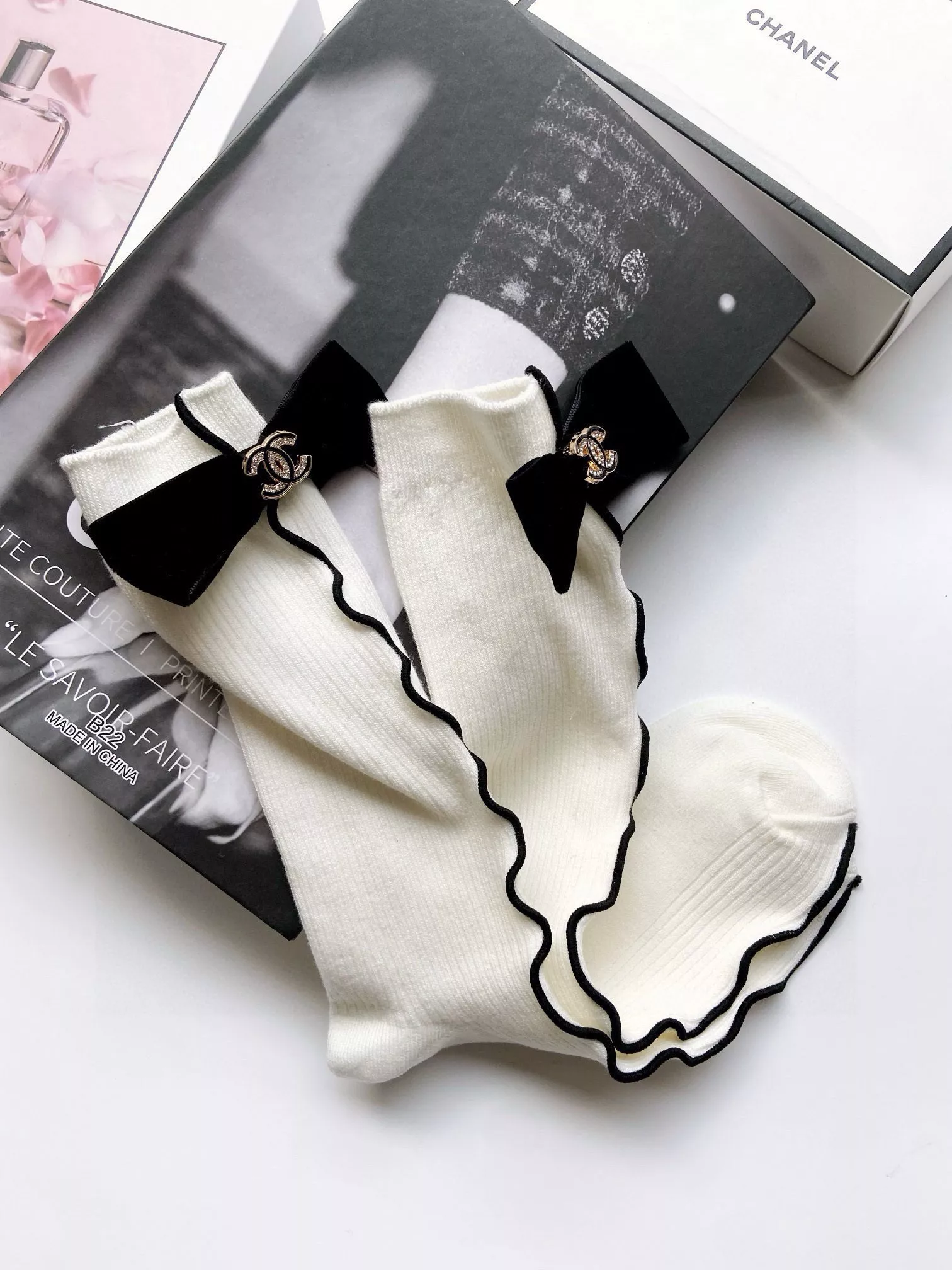 Functional 3651 Chanel Socks For Women - Image 7