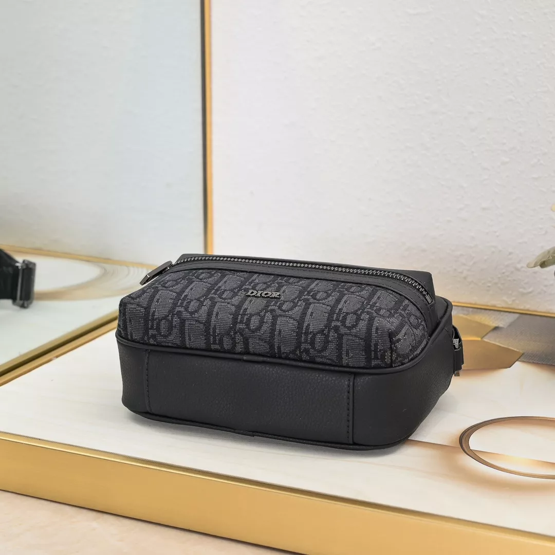 GoAnywhere 3180 Christian Dior AAA Man Messenger Bags - Image 4