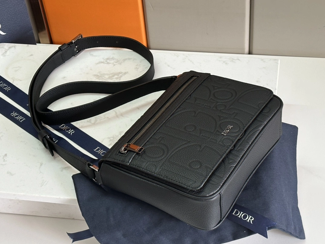 GoAnywhere 4602 Christian Dior AAA Man Messenger Bags - Image 3