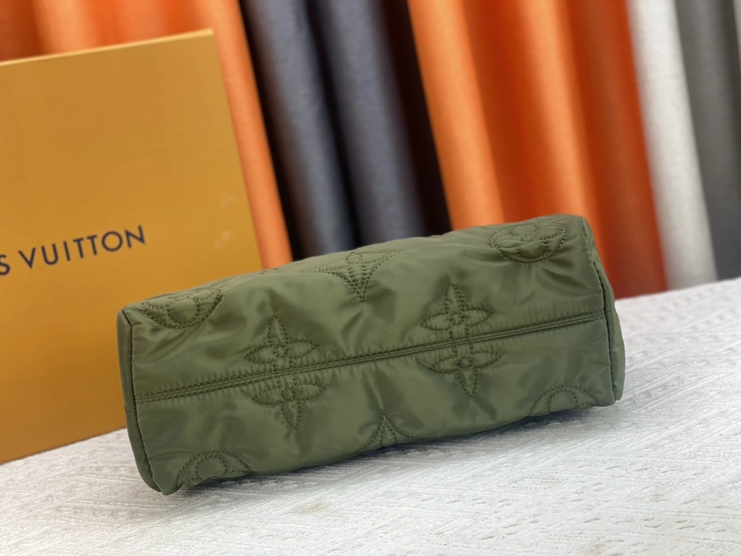 GoAnywhere 7706 Louis Vuitton AAA Quality Tote-Handbags For Women - Image 4