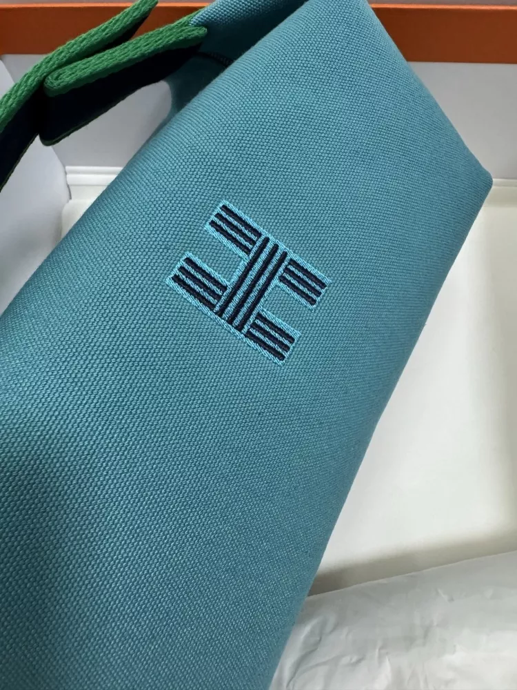 Hermes AAA Quality Handbags For Women Comfortable 3589 - Image 7