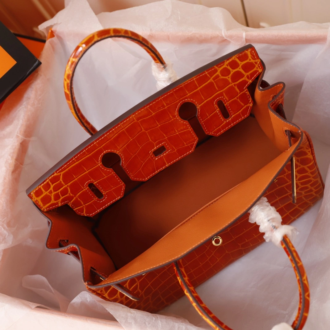 Hermes AAA Quality Handbags For Women Comfortable 4420 - Image 5