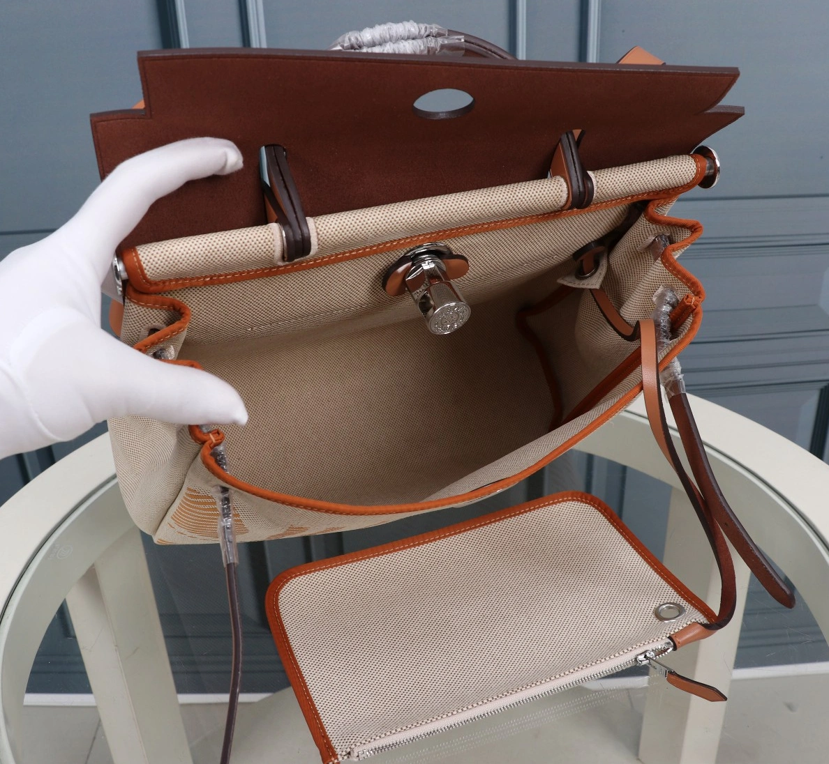 Hermes AAA Quality Handbags For Women Comfortable 9869 - Image 8