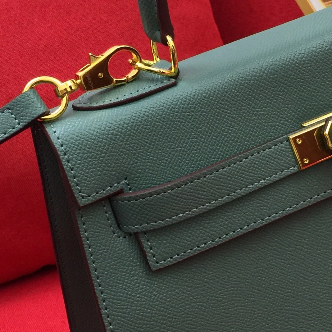 Hermes AAA Quality Handbags For Women Soft 6606 - Image 3