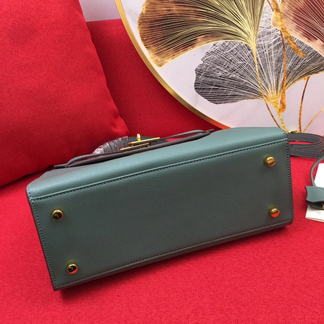 Hermes AAA Quality Handbags For Women Soft 6606 - Image 6