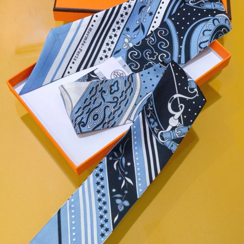 Hermes Silk Scarf NewStyle 7472 - Image 3