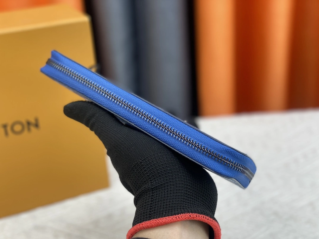 HighQuality 4161 Louis Vuitton LV Card Case For Unisex - Image 4