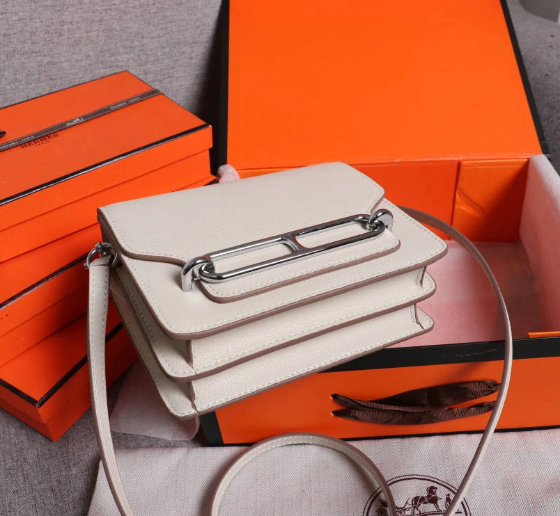 Lightweight 6975 Hermes AAA Quality Messenger Bags For Women - Image 5