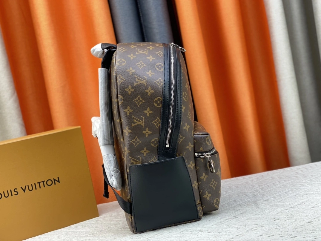 Louis Vuitton AAA Quality Backpacks For Unisex SmartChoice 935