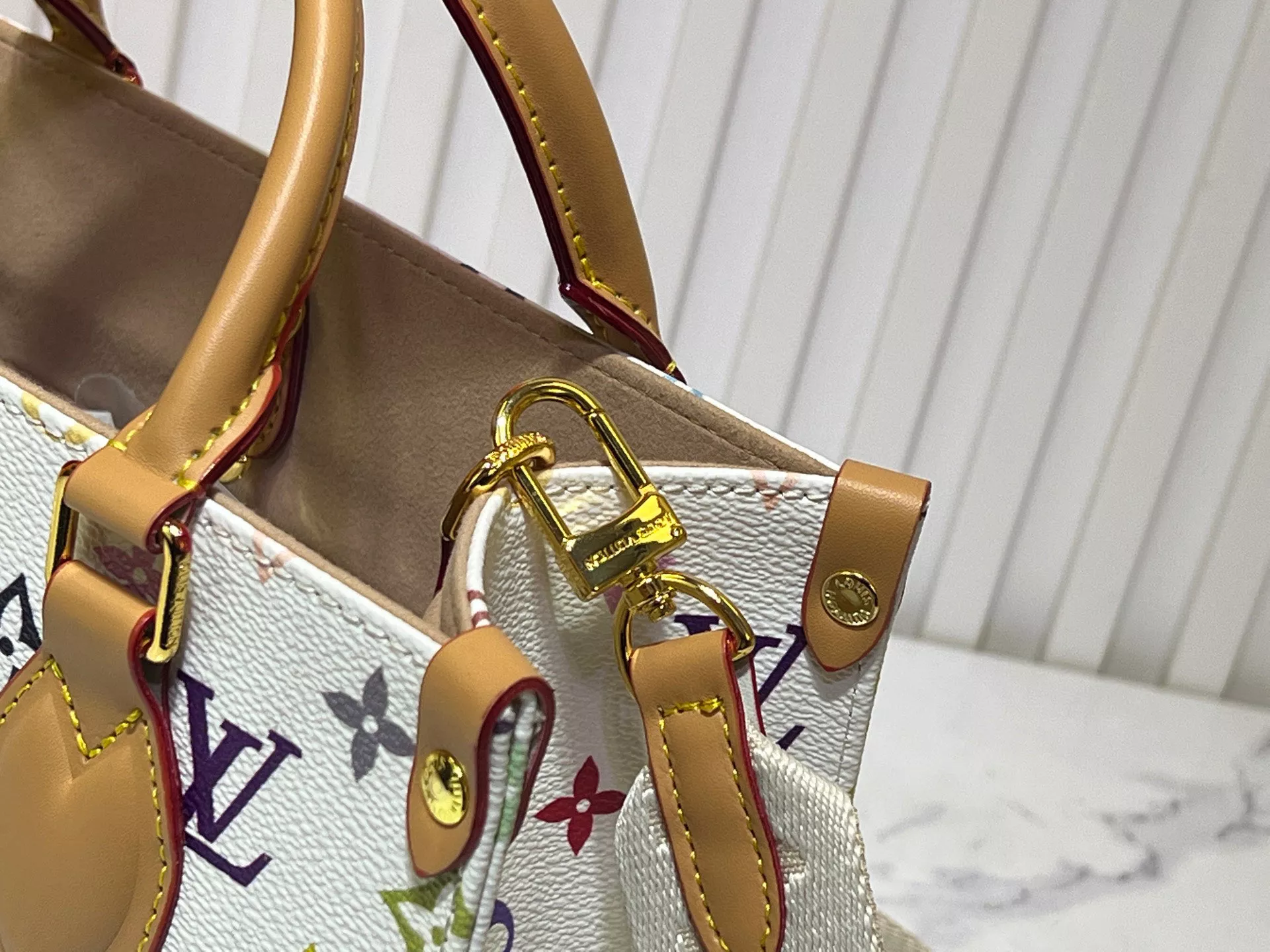 Louis Vuitton AAA Quality Handbags For Women Cozy 3241 - Image 4