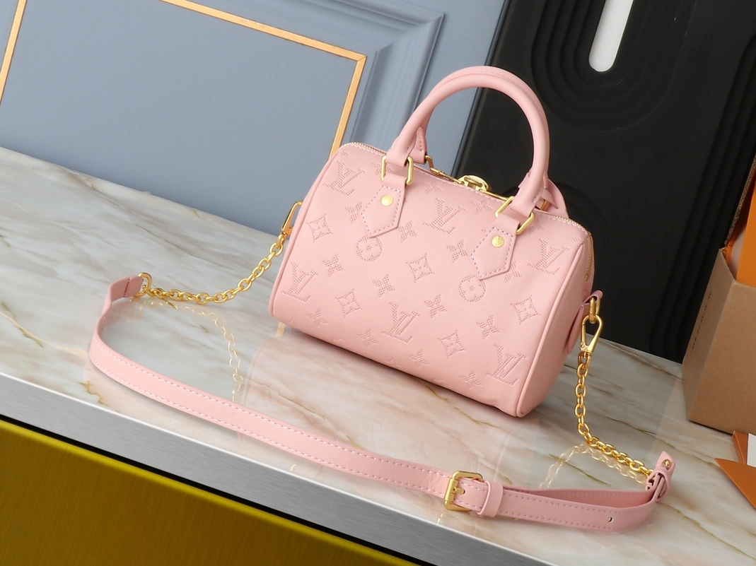 Louis Vuitton AAA Quality Handbags For Women Reliable 7883