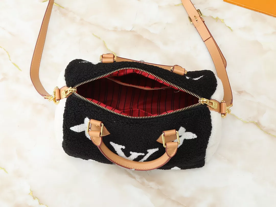 Louis Vuitton AAA Quality Handbags For Women UrbanStyle 3590 - Image 8