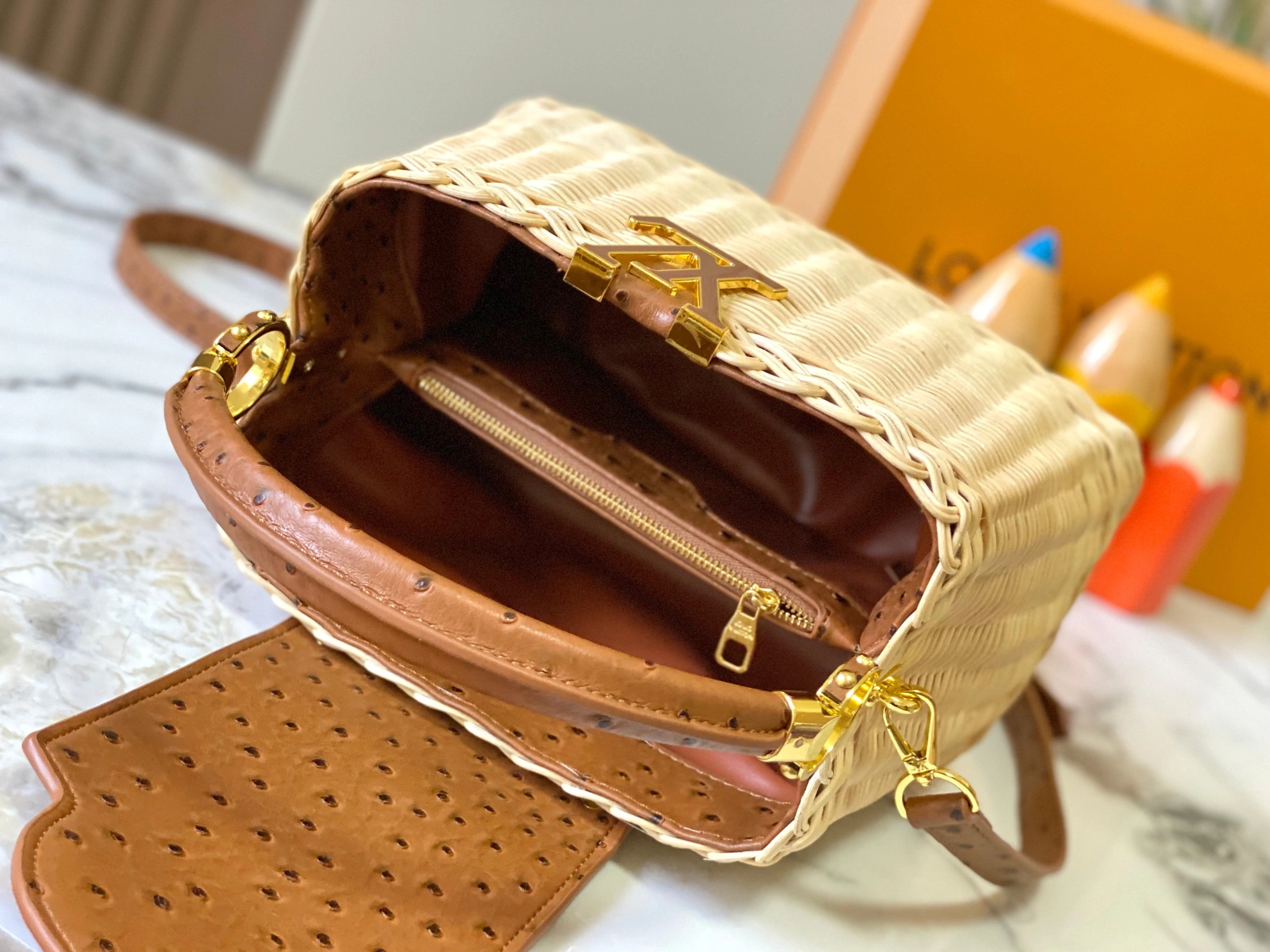 Louis Vuitton AAA Quality Messenger Bags For Women EyeCatching 6372 - Image 8