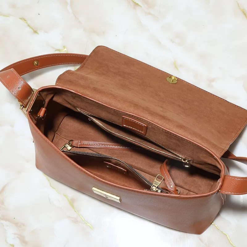 Louis Vuitton AAA Quality Messenger Bags For Women Minimalist 9936 - Image 8