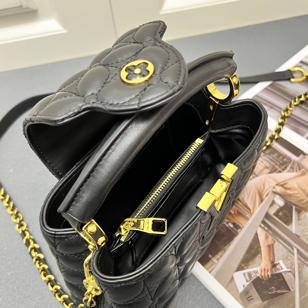 Louis Vuitton AAA Quality Messenger Bags For Women Popular 4100 - Image 7