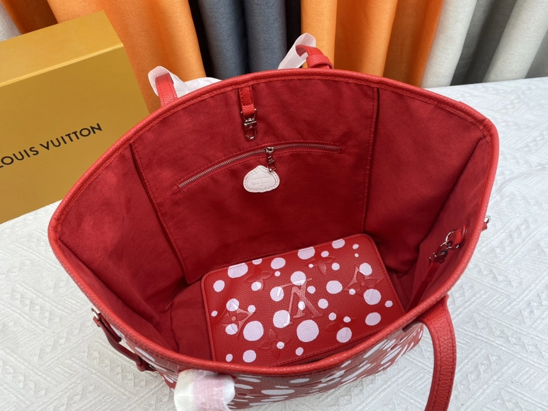 Louis Vuitton AAA Quality Shoulder Bags For Women AllSeason 1209 - Image 7