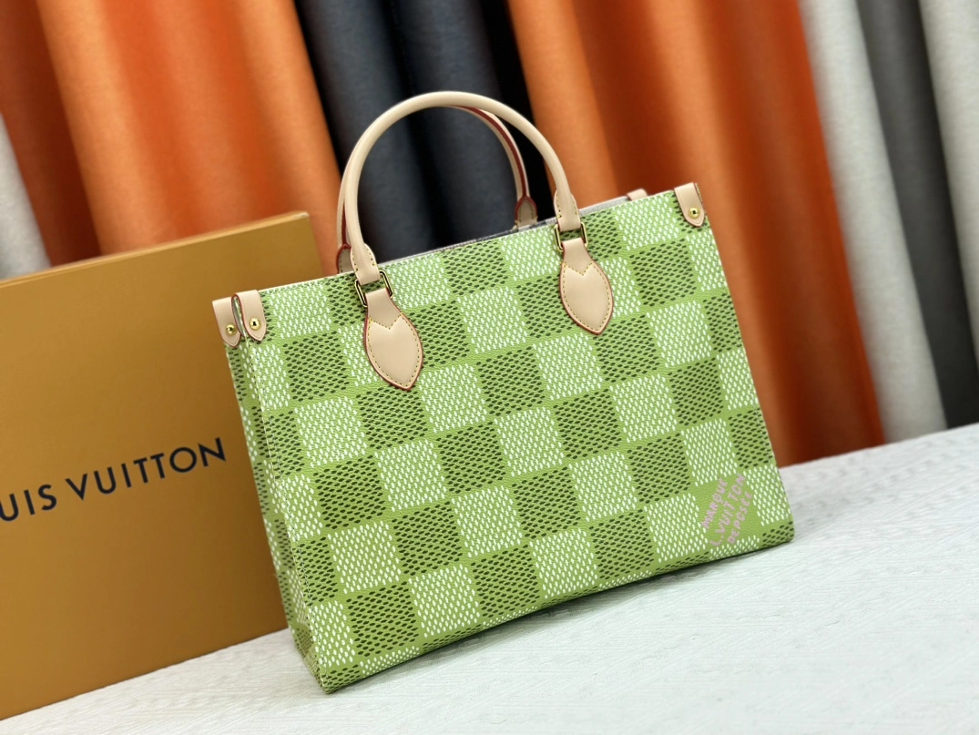 Louis Vuitton AAA Quality Tote-Handbags For Women Comfortable 7095