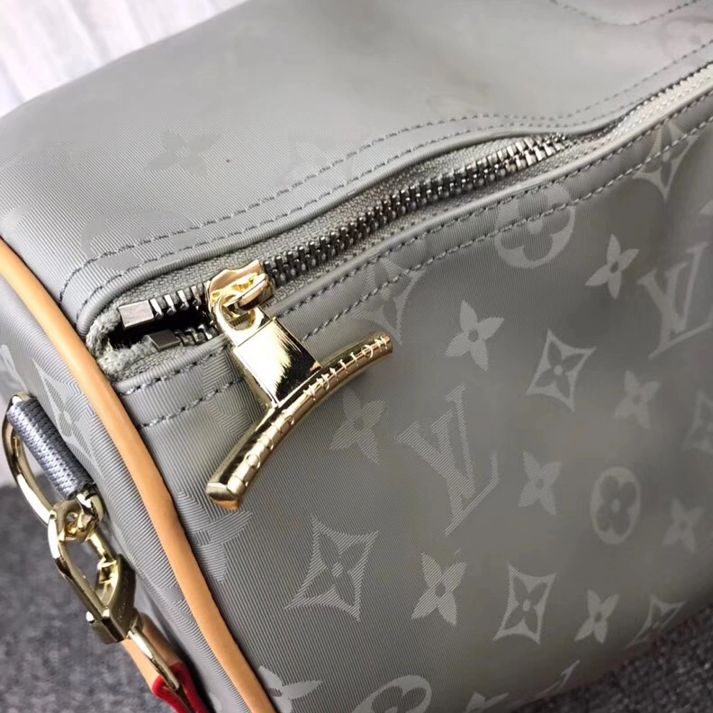 Louis Vuitton AAA Quality Travel Bags Versatile 4483 - Image 5