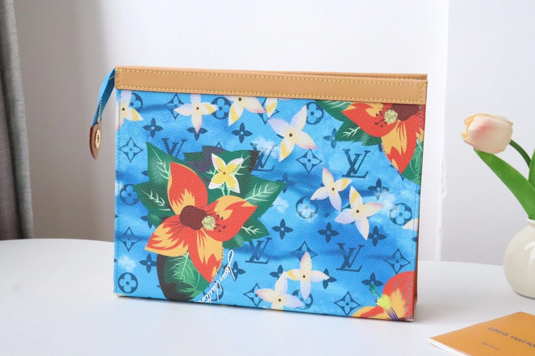 Louis Vuitton AAA Quality Wallets GoAnywhere 9906