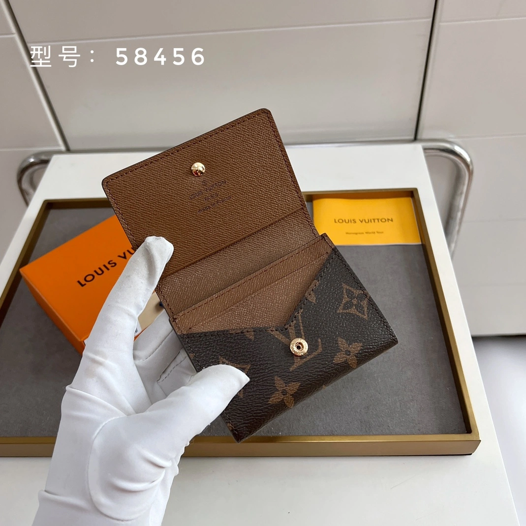 Louis Vuitton Card Case For Unisex Unique 6411 - Image 4