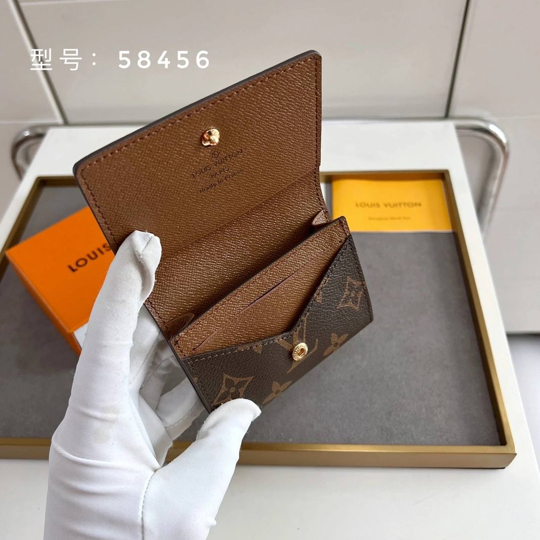 Louis Vuitton Card Case For Unisex Unique 6411 - Image 5