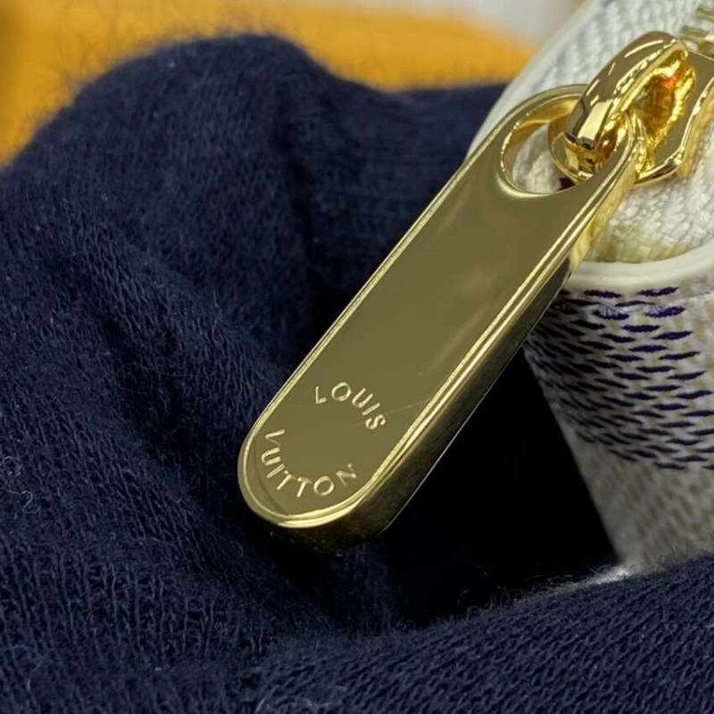 2 large g Louis Vuitton Damier Azur Zippy Coin Purse Beige - Image 7