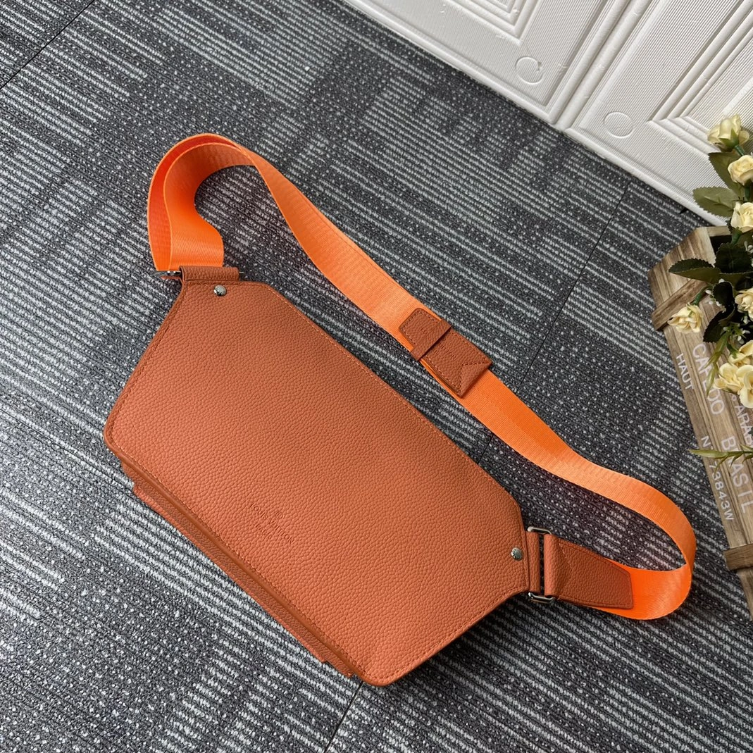 Louis Vuitton LV AAA Man Pockets Refined 4799 - Image 4