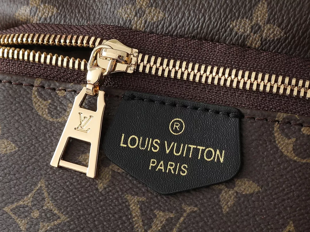 Louis Vuitton LV AAA Quality Belt Bags For Unisex Compact 491 - Image 5