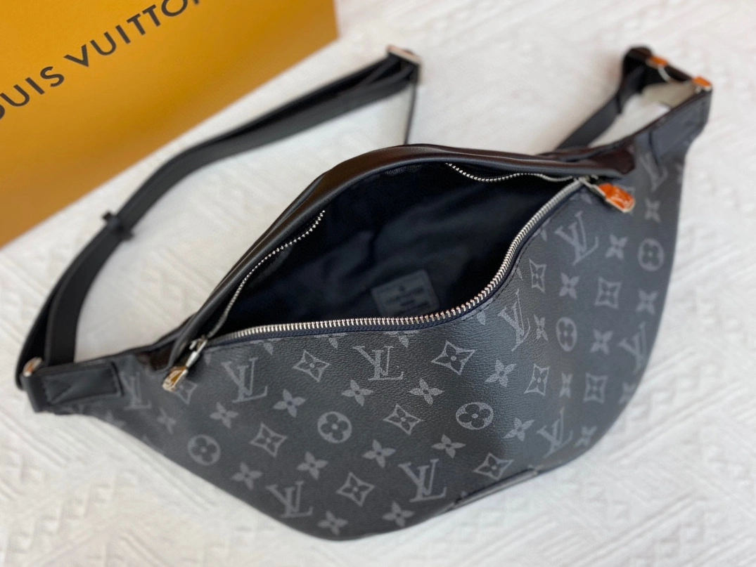 Louis Vuitton LV AAA Quality Belt Bags For Unisex Efficient 3791 - Image 7