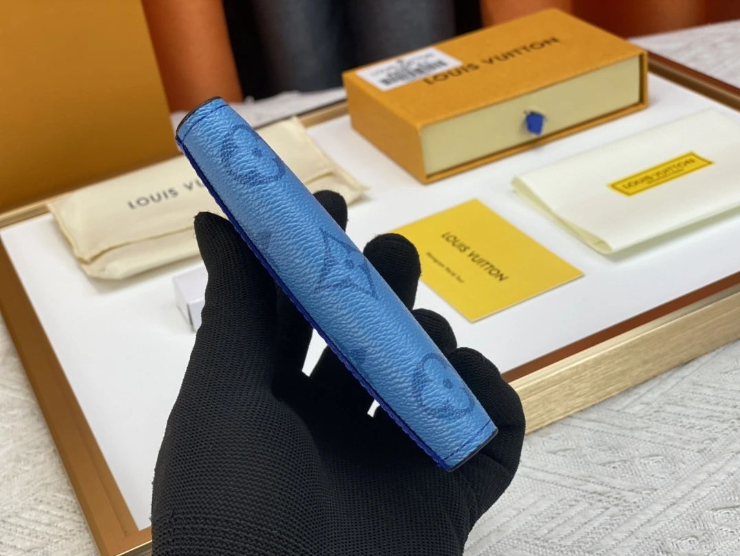 Louis Vuitton LV Card Case For Unisex Fashionable 5772 - Image 4