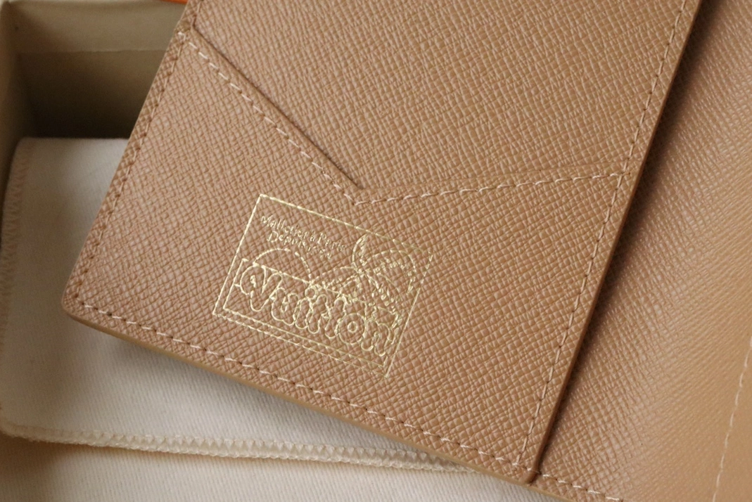 Louis Vuitton LV Card Case NewStyle 9916 - Image 6