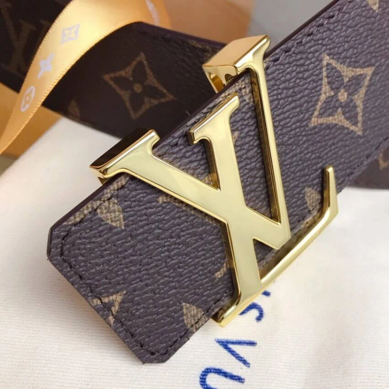 With its i Louis Vuitton LV Initiales 40mm Belt - Image 5