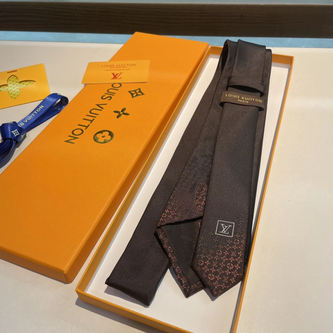 Louis Vuitton LV Necktie For Men Sophisticated 3894 - Image 7