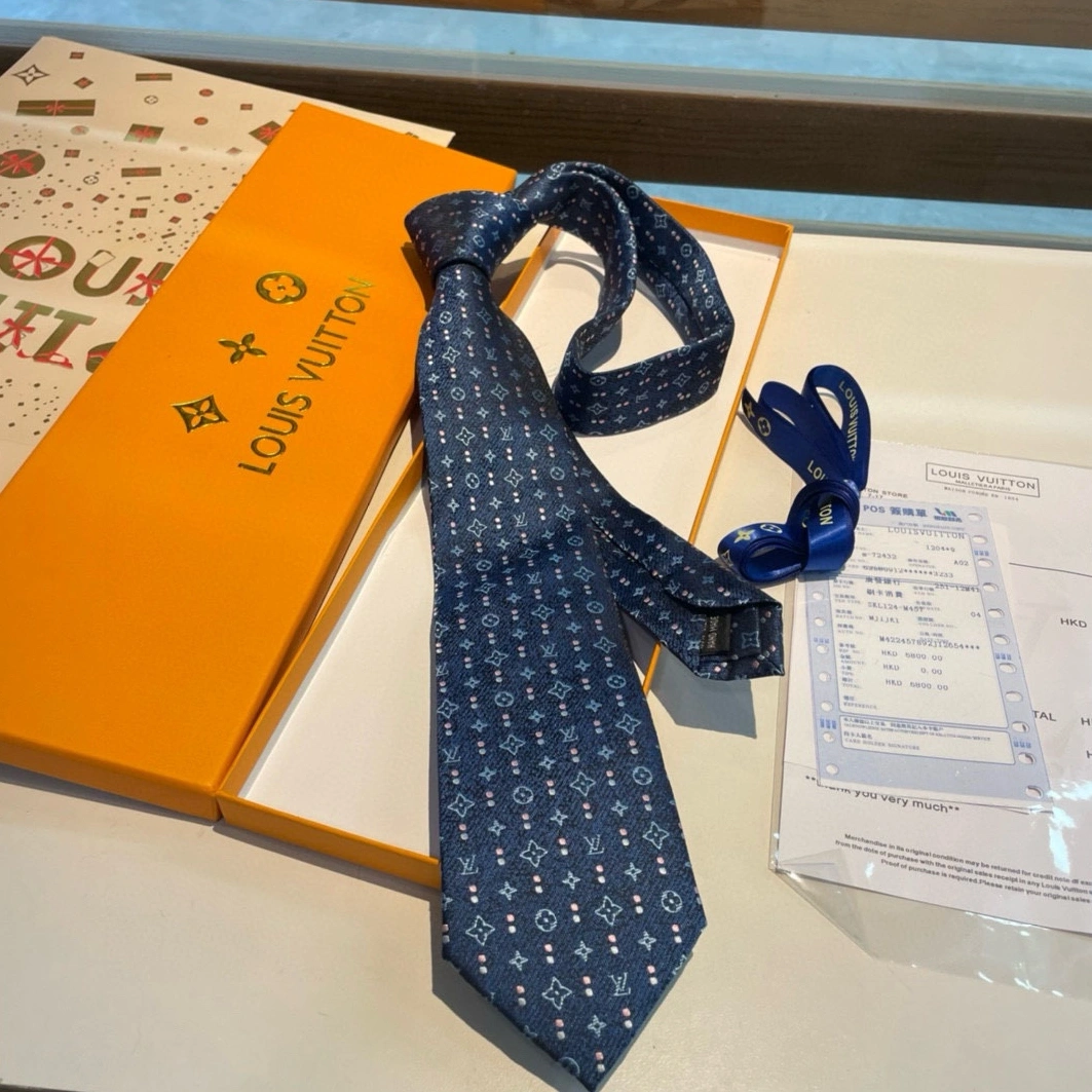 Louis Vuitton LV Necktie For Men UrbanStyle 9626 - Image 3