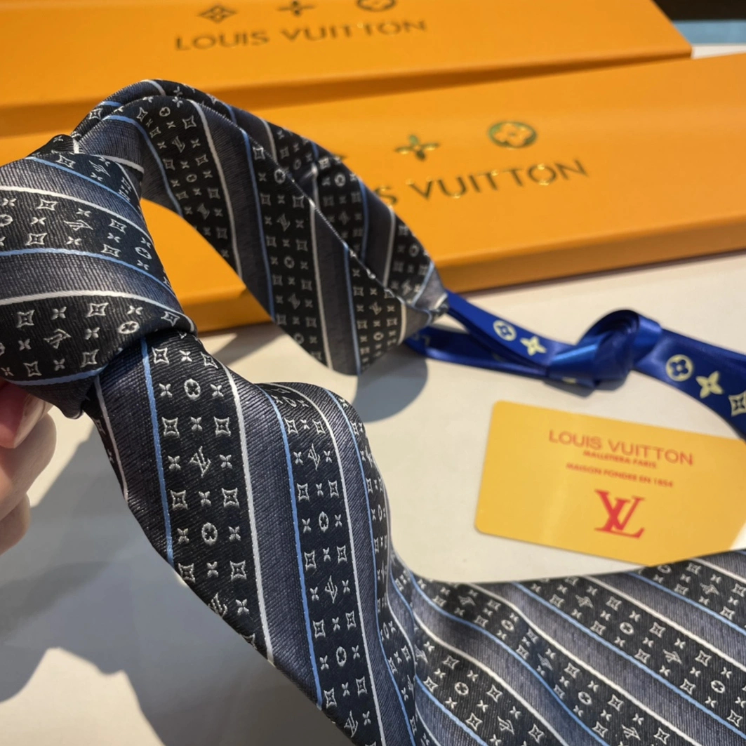 Louis Vuitton LV Necktie For Men Vibrant 7111 - Image 3