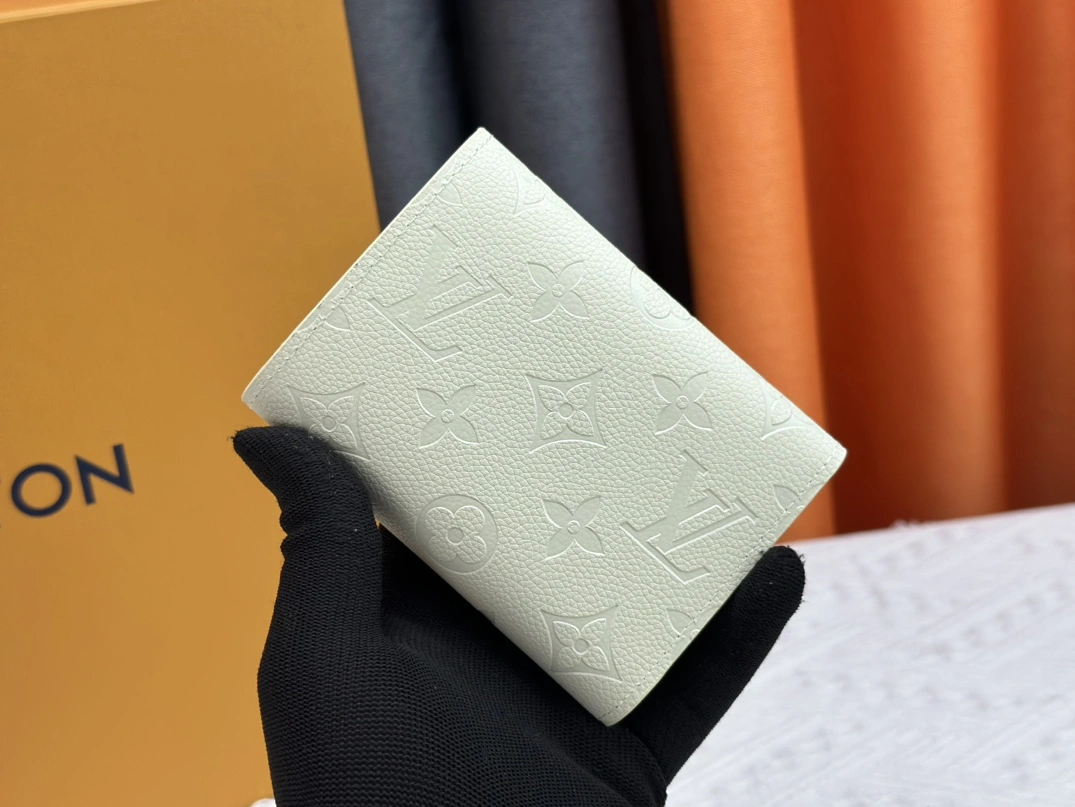 Louis Vuitton LV Wallets Comfortable 1874
