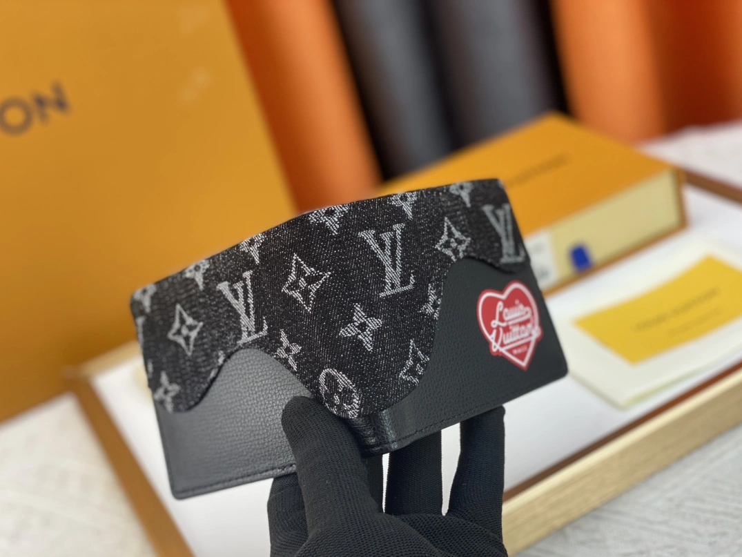 Louis Vuitton LV Wallets UrbanStyle 2780 - Image 6