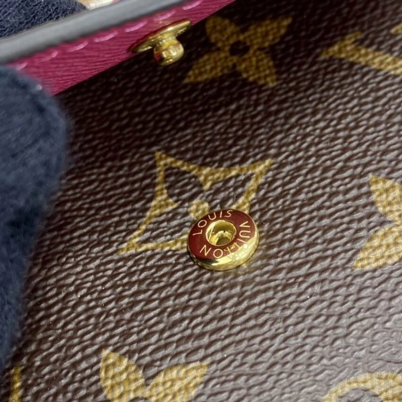 <span styl Louis Vuitton Monogram Canvas Rosalie Coin Purse Rosy - Image 6
